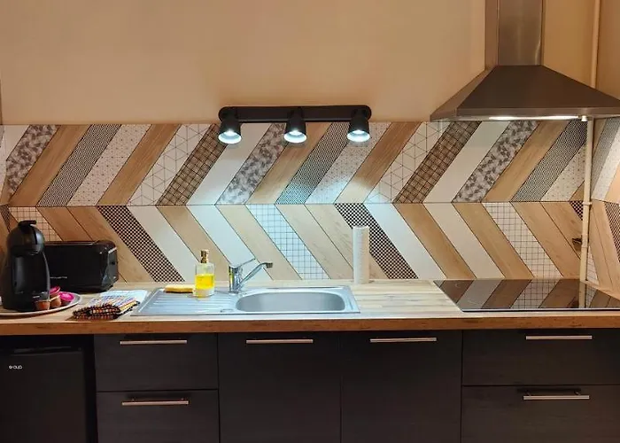 Charmant Appartement Au Coeur De Fougeres